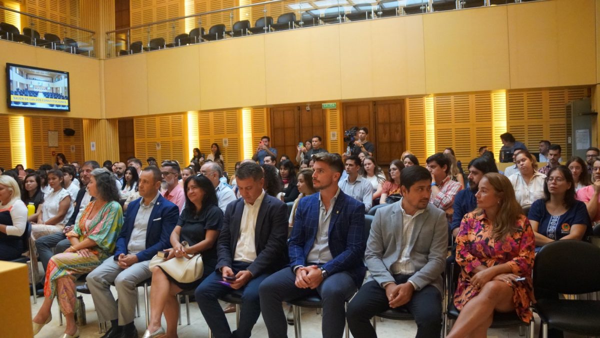 Realizaron jornada para sensibilizar sobre diversidad y género en la Legislatura 1 2 - IMG 20230309 WA0051 - 1