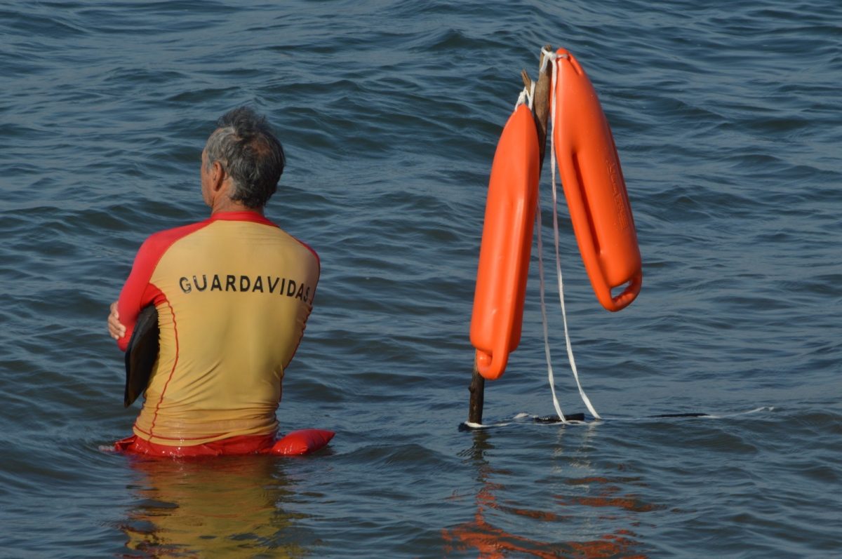 Posadas: las playas seguirán bajo el cuidado de los guardavidas todo el año