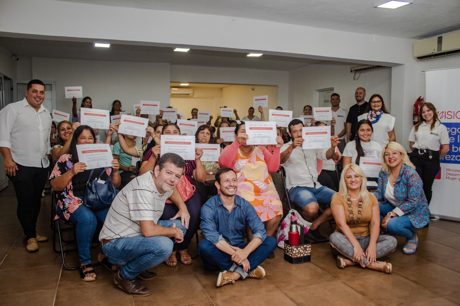 Unos 70 emprendedores participaron de los talleres de verano Hecho en Misiones