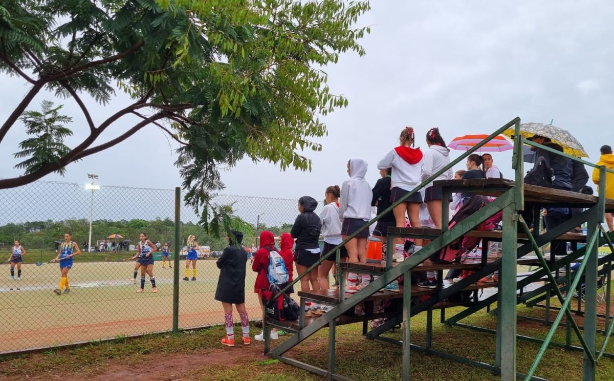 Posadas: empezó el Campeonato de Hockey Regional de Clubes NEA 2023 1 2 - IMG 20230330 WA0053 - 1