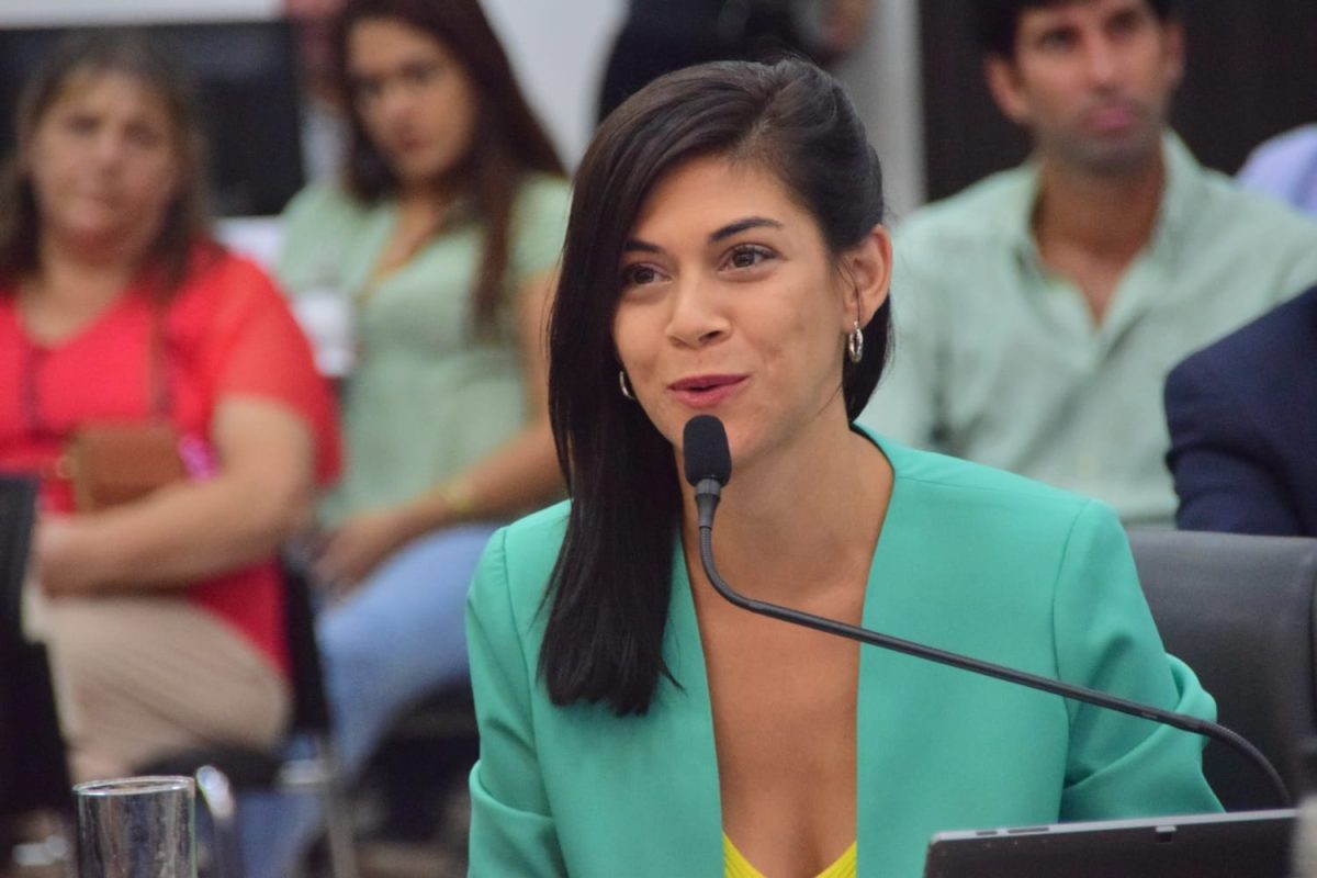 Infancias y Adolescencias 3 - 1