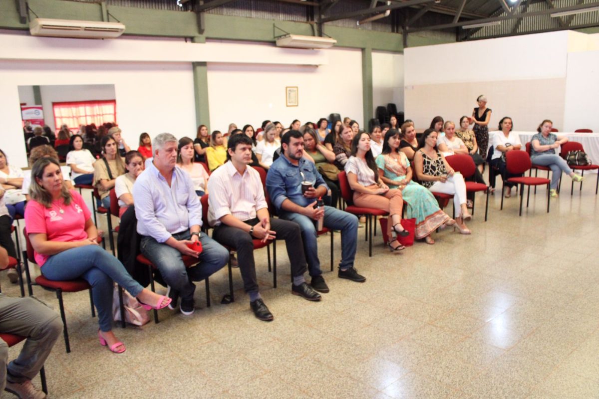 Las mujeres del ministerio de Prevención de Adicciones debatieron sobre roles y el derecho a la igualdad