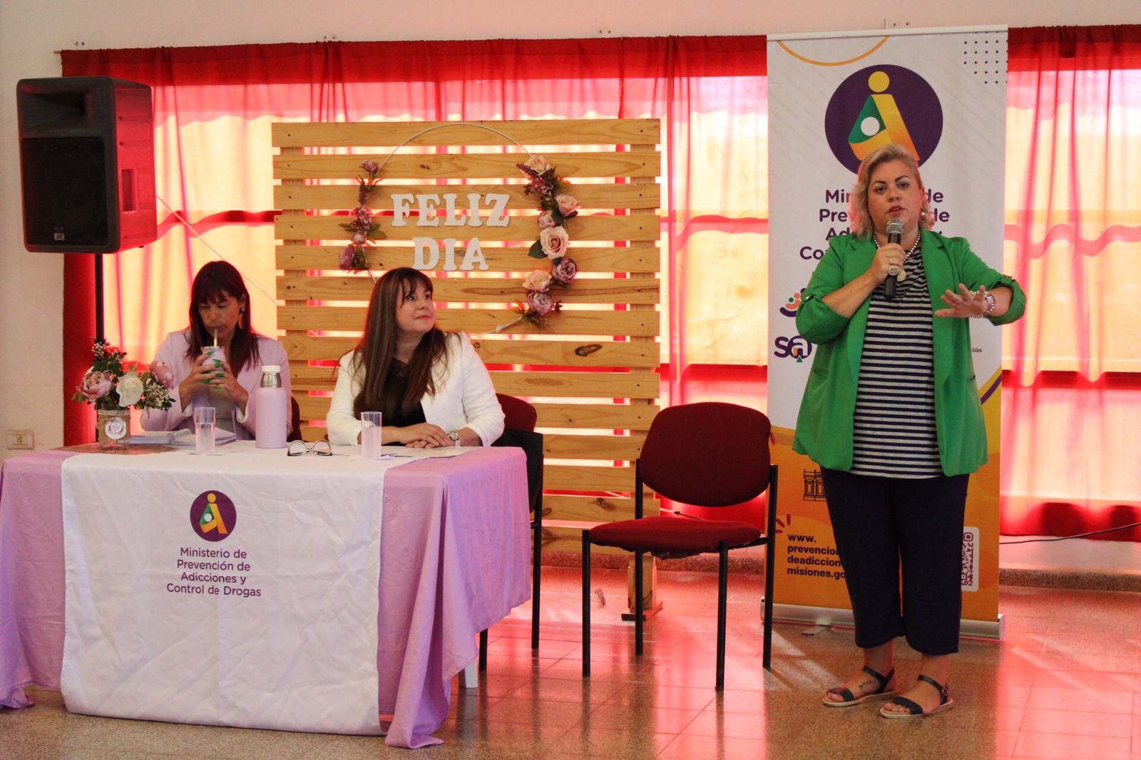Las mujeres del ministerio de Prevención de Adicciones debatieron sobre roles y el derecho a la igualdad