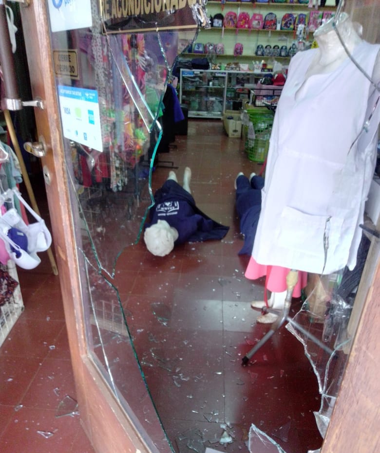 En operativos simultáneos en toda la provincia detuvieron a ocho personas por diversos delitos 1 2 - detenidos 1 2 - 1