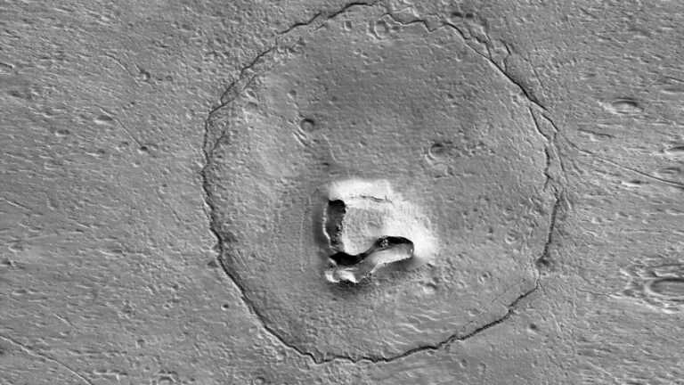 La NASA detectó extraños círculos en Marte