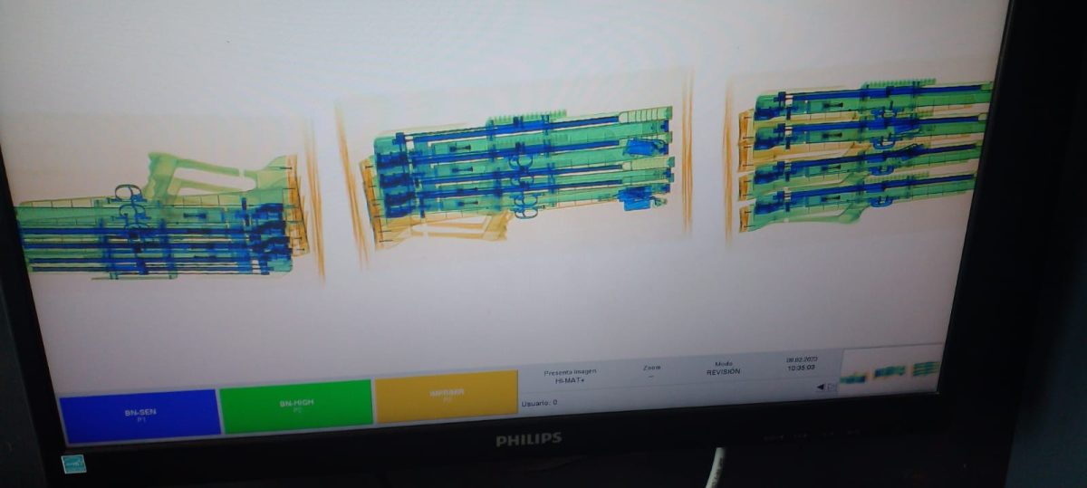 Iguazú: hallaron rifles de aire comprimido al escanear la carga de un transporte de encomiendas
