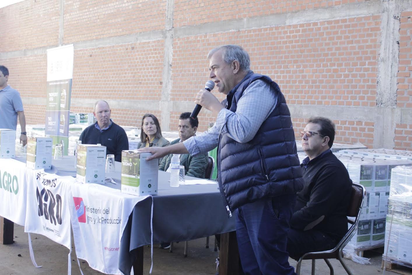 Fortalecen el sector tabacalero con bioinsumos orgánicos