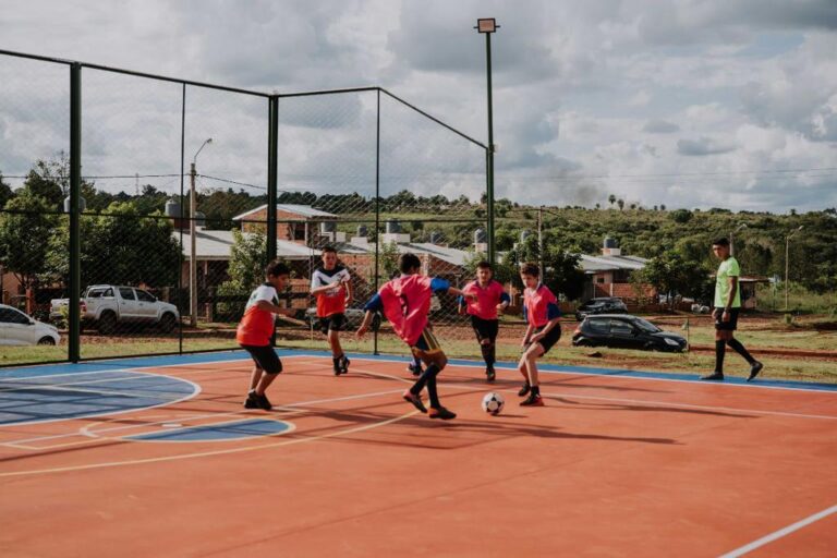 Herrera Ahuad recorrió espacios deportivos y de seguridad en Apóstoles 2 4 - Herrera visito 4 - 3