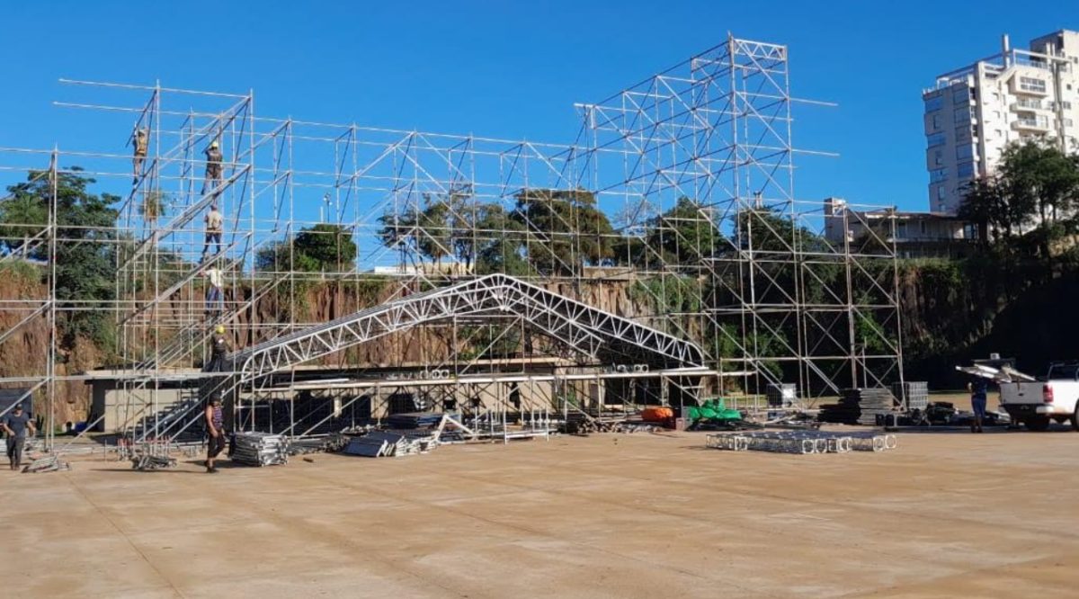 Misiones palpita el mega show de Nicki Nicole