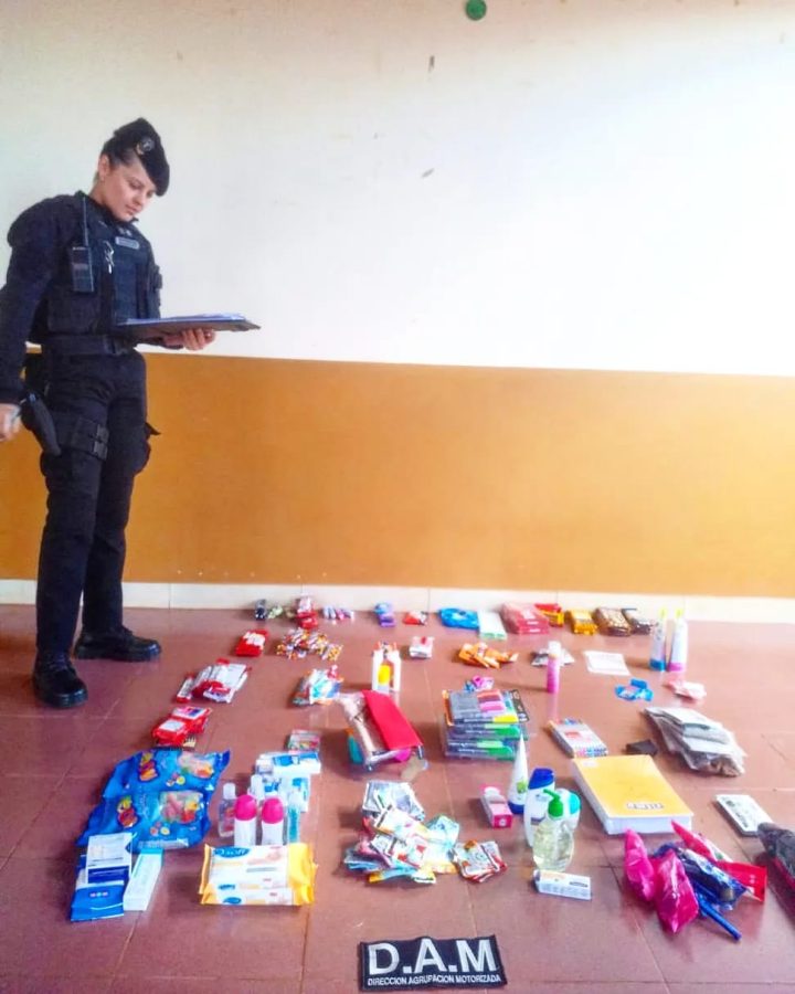 Detuvieron a cinco personas y recuperaron bienes robados 7 14 - elementos robados 7 - 13