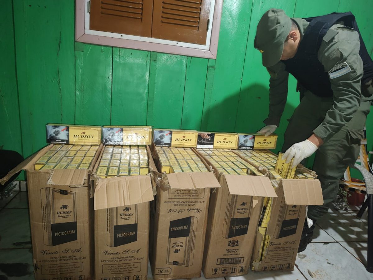 incautan 26 mil paquetes de cigarrillos de contrabando 3 - 1