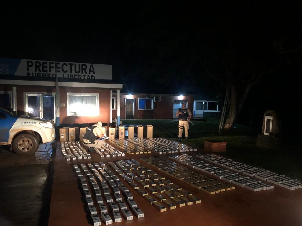 Secuestraron cigarrillos ilegales valuados en más de 2 millones de pesos en Iguazú y Libertad