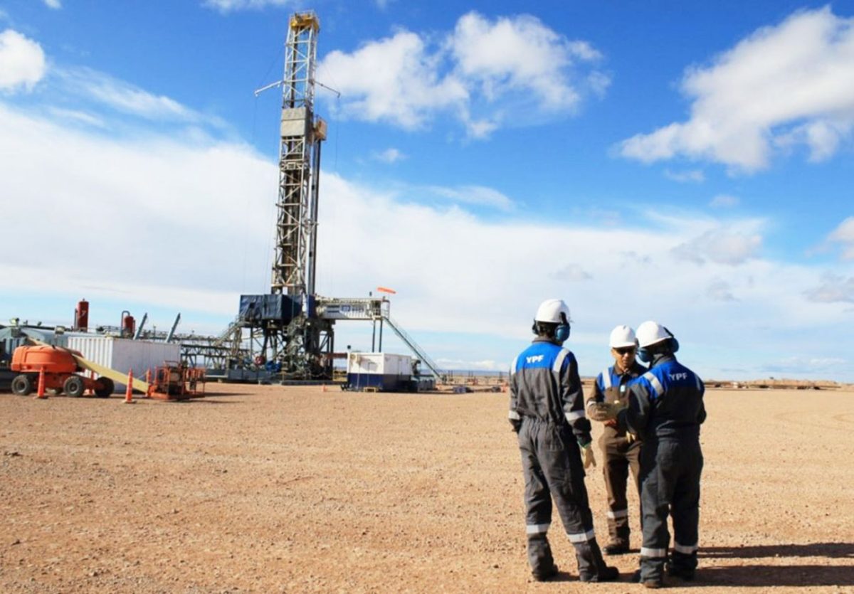Petroleros lograron una recomposición salarial del 25% hasta junio