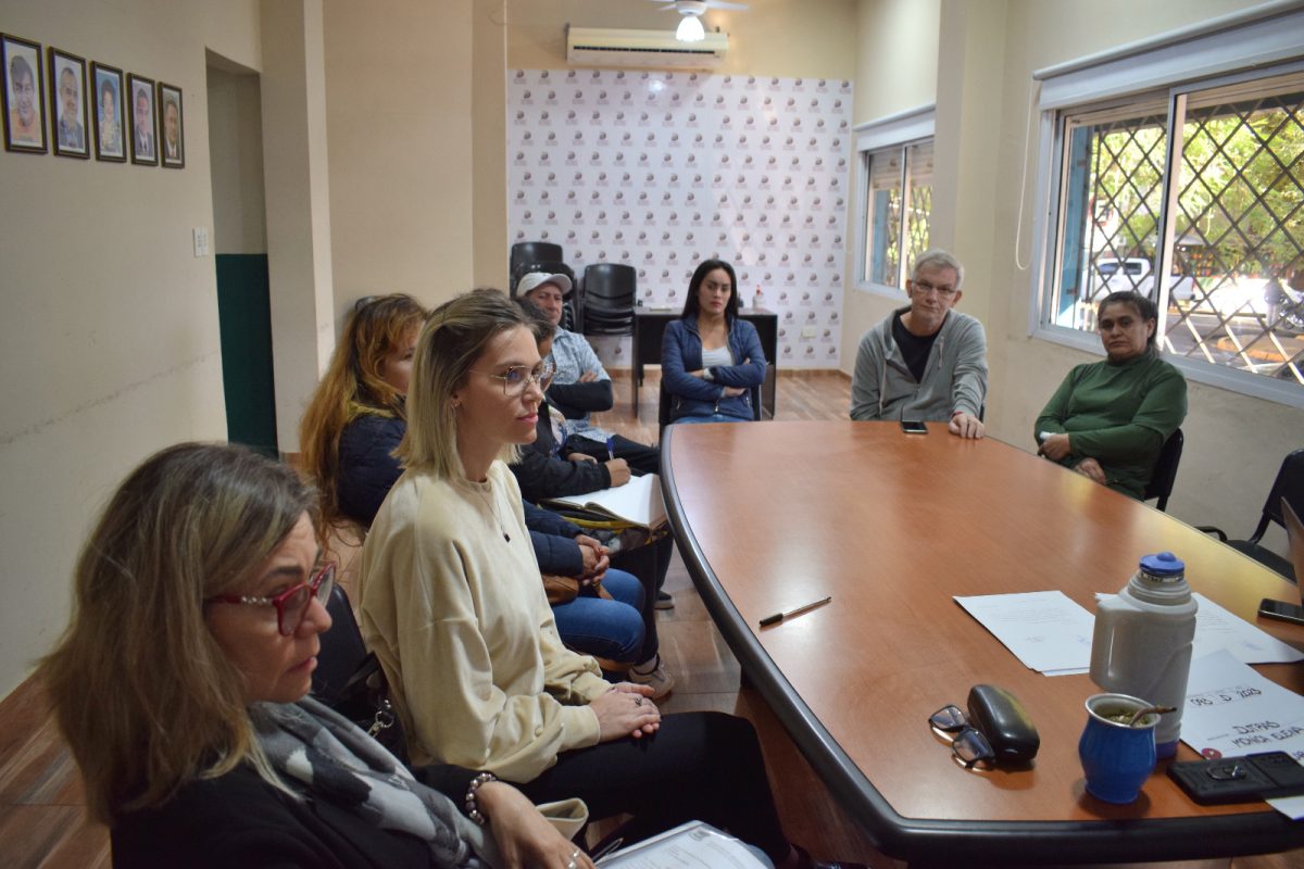 Vecinos del barrio San Lorenzo avanzan hacia la regularización dominial