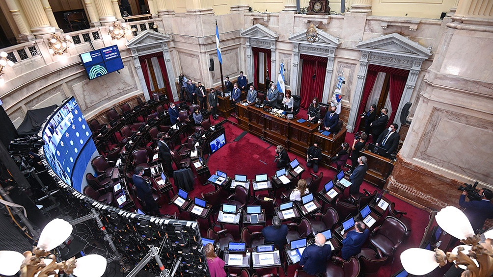 Presentan en el Senado un proyecto para que no prescriban los delitos sexuales contra menores