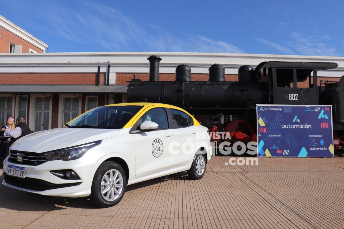 Ahora Taxi: entregaron la primera tanda de vehículos en Posadas 4 8 - Ahora Taxi 3 - 7