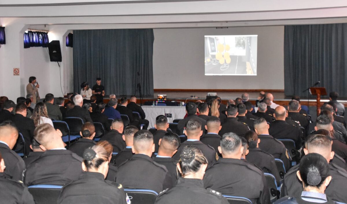 Capacitacion de Realidad Virtual en la escena del crimen 5 - 1