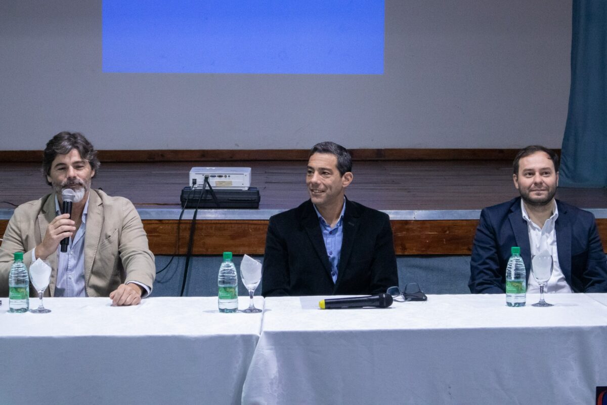 Capacitacion de Realidad Virtual en la escena del crimen 7 - 11