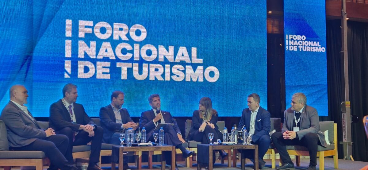 Misiones representó a la Región Litoral en el Foro Nacional de Turismo con más de 30 expositores