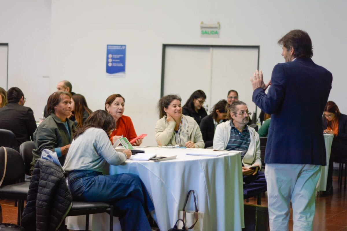 Referentes turísticos de la Región Litoral debaten en Posadas sobre sus destinos emergentes