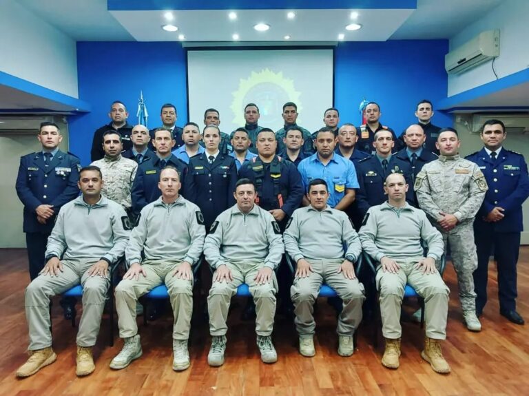 Instructores policiales misioneros participaron de curso nacional de conducción en situaciones complejas