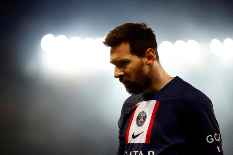 El técnico del PSG defendió públicamente a Messi