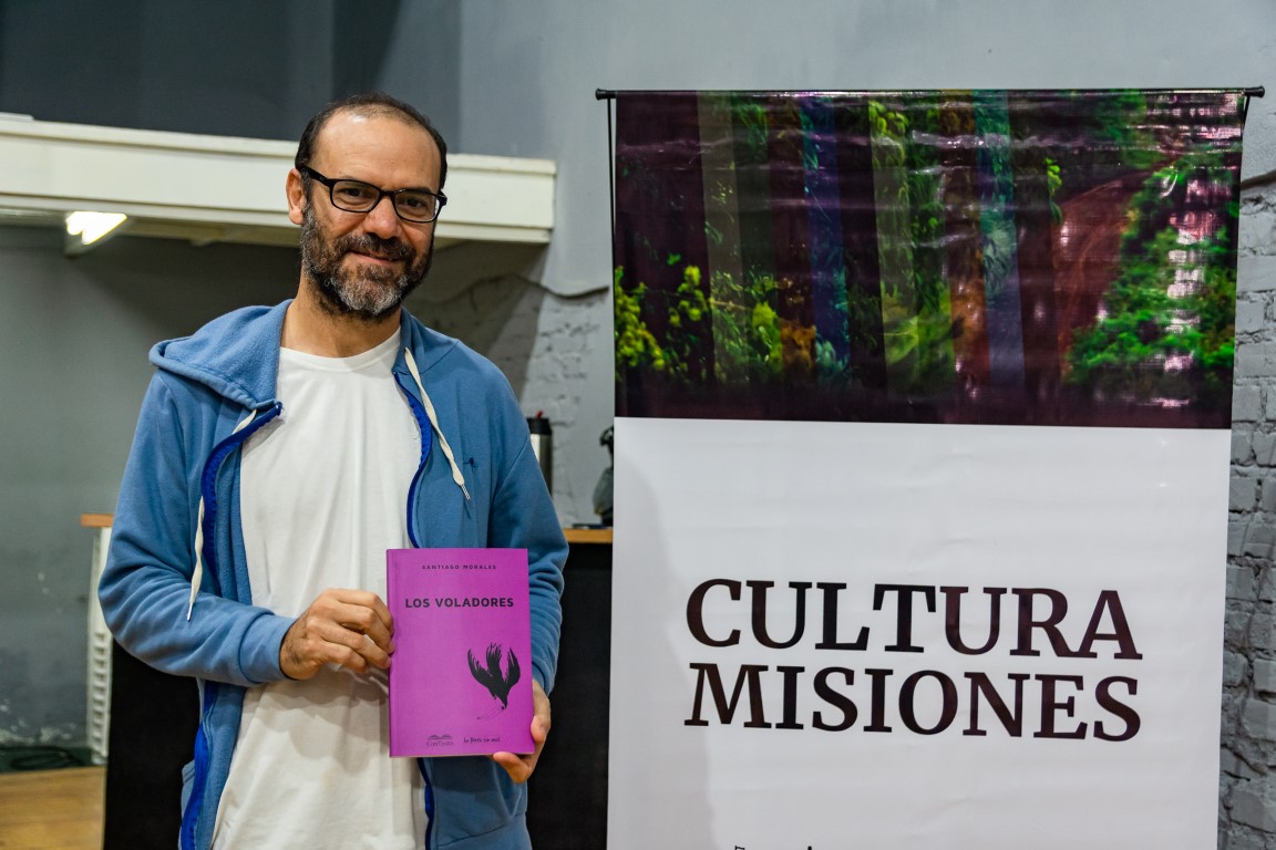 Santiago Morales - 11