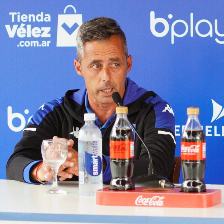 Suspendieron el partido entre Vélez y Racing tras la muerte de Hernán "Palito" Manrique