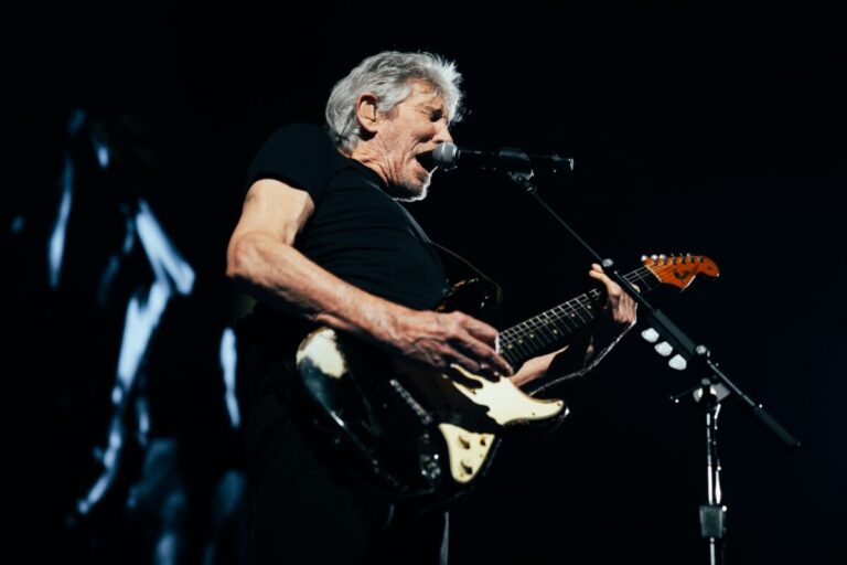 El bajista Roger Waters fue acusado de antisemita tras sus shows en Berlín
