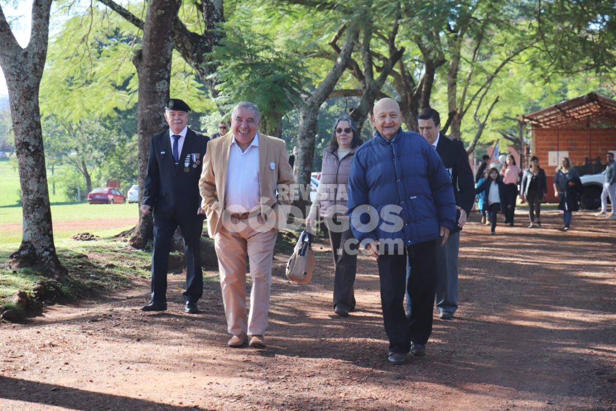 El Ejército Argentino celebró su 213° aniversario en Posadas 32 64 - ejercito argentino 11 1 - 63