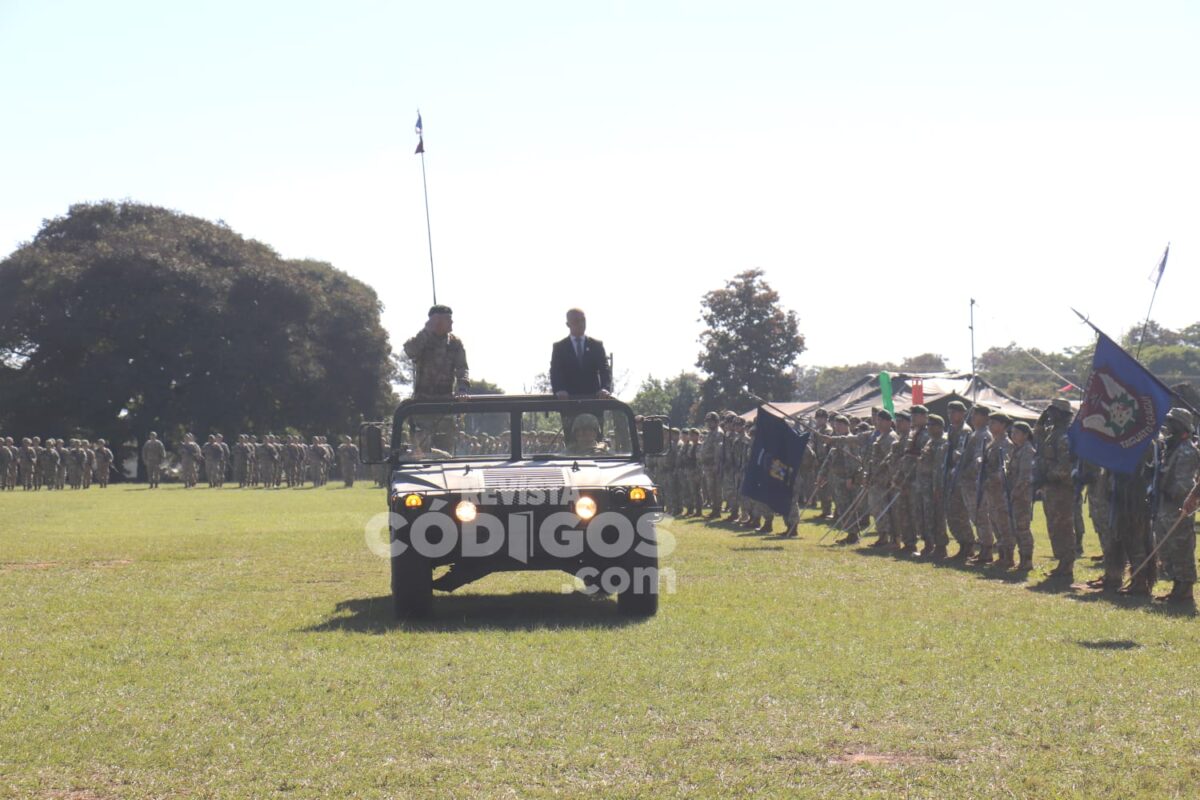 El Ejército Argentino celebró su 213° aniversario en Posadas 16 32 - ejercito argentino 13 - 31