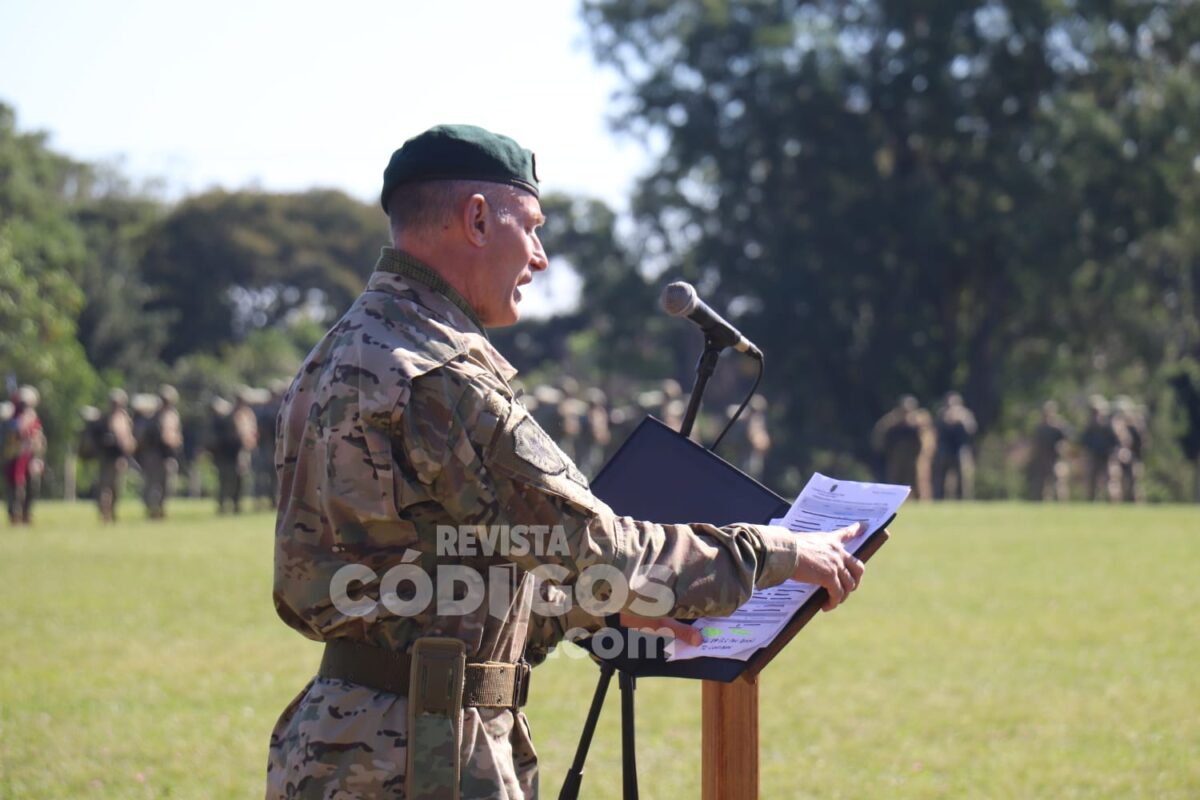 El Ejército Argentino celebró su 213° aniversario en Posadas 19 38 - ejercito argentino 16 - 37