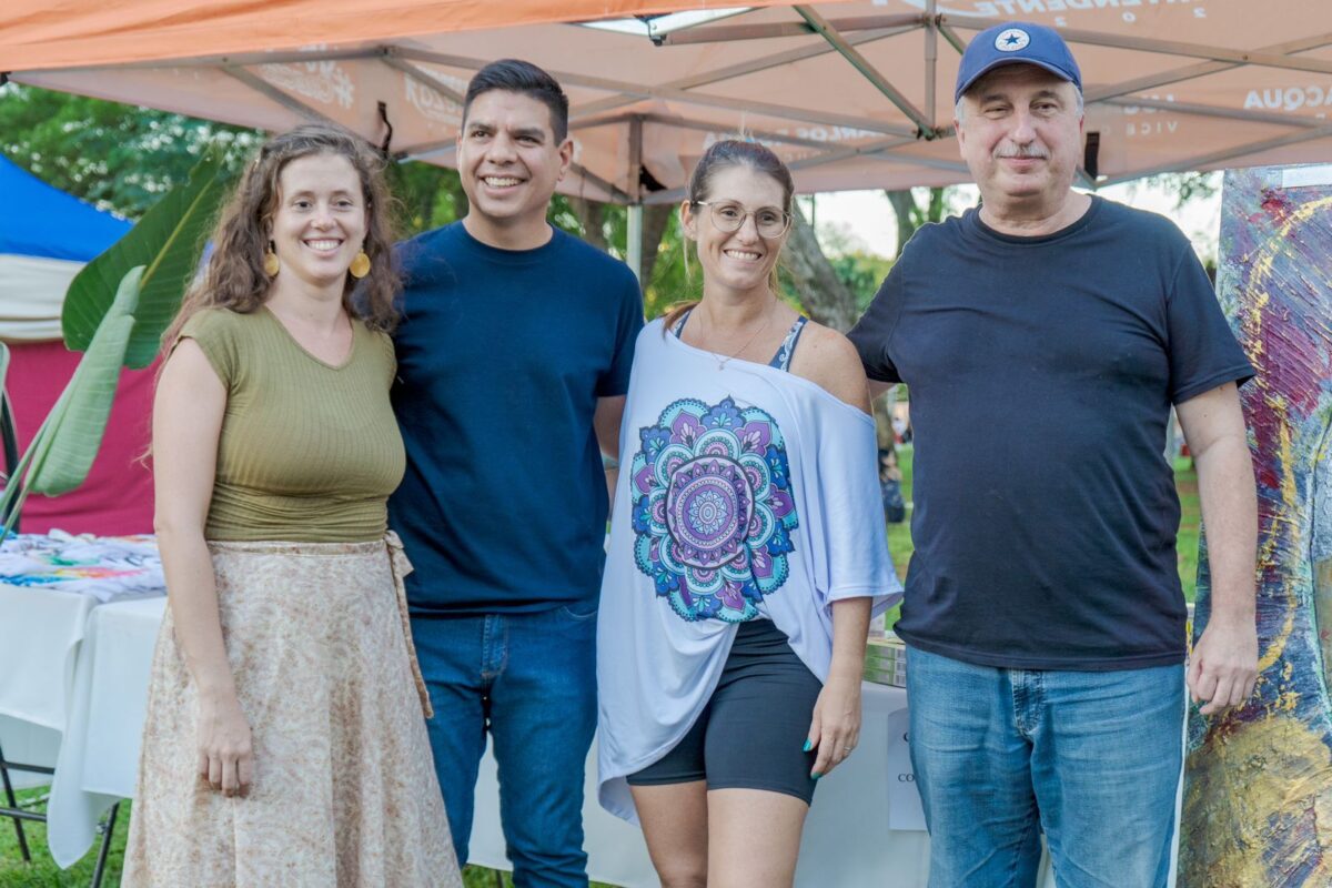 Meza y Passalacqua recorrieron la 3ra Feria Vida Saludable en el Parque Paraguayo de Posadas