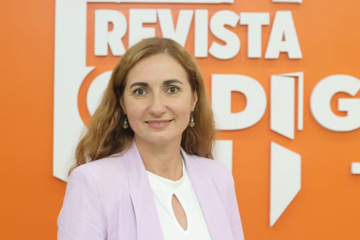 Lucas Romero Spinelli y Milva Carlino pasaron anoche por Códigos en la Tele 2 4 - milva - 3