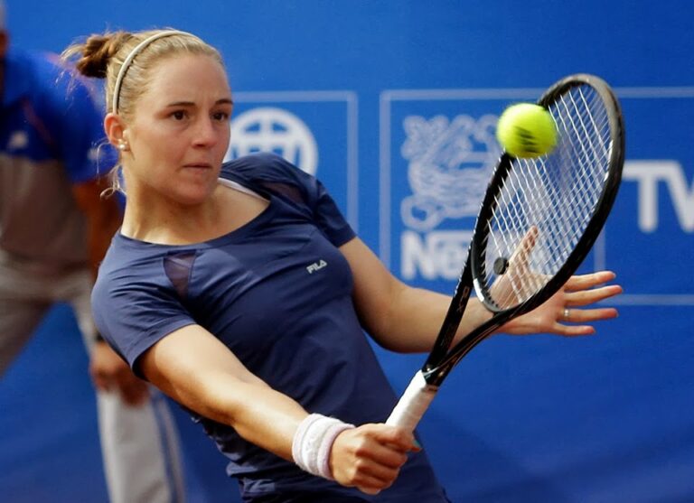 Tenis: Podoroska avanzó a octavos de final en el WTA 125 español de Reus