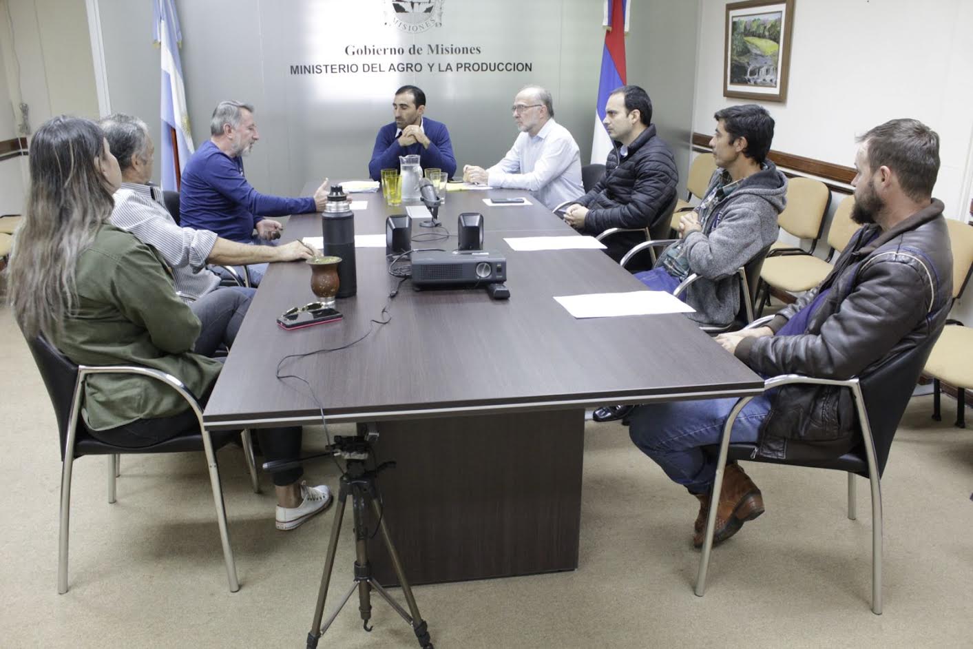 Entregaron ayuda financiera a productores para potenciar al sector ovino-caprino de Misiones 1 2 - Entregaron 1 1 - 1