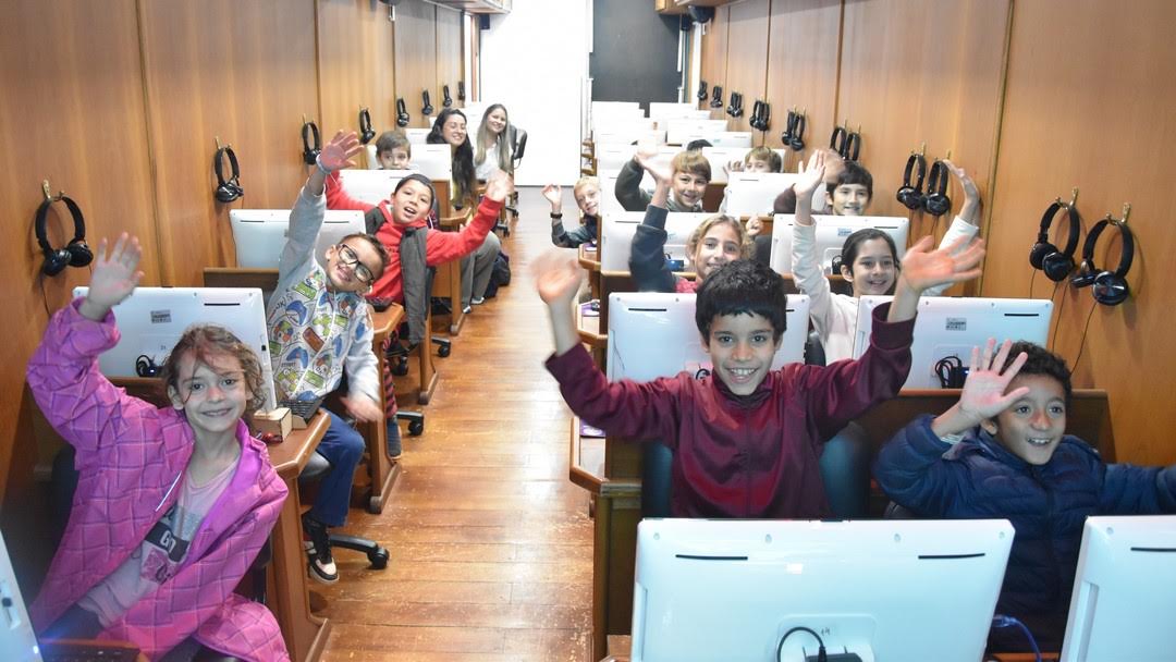 "Legis" recibió a estudiantes del Centro Educativo Pynandí