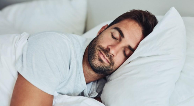 Estudio demostró que las personas que duermen siesta tienen el cerebro más grande