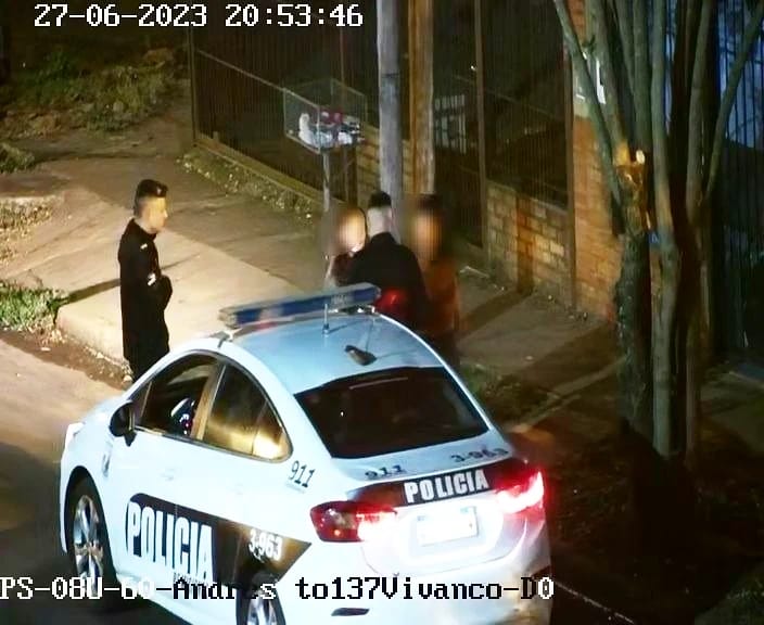 A través de las cámaras del 911 detectaron un hecho de violencia y asistieron a la víctima en Posadas 2 4 - asistencia 2 - 3