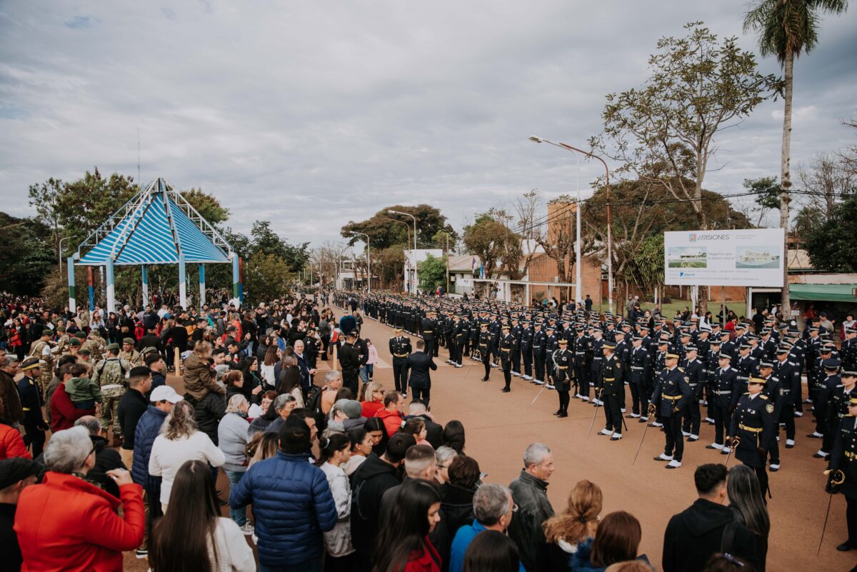 Candelaria fue sede central de los festejos por el Día de la Bandera en Misiones 5 10 - dia de la bandera 5 - 9