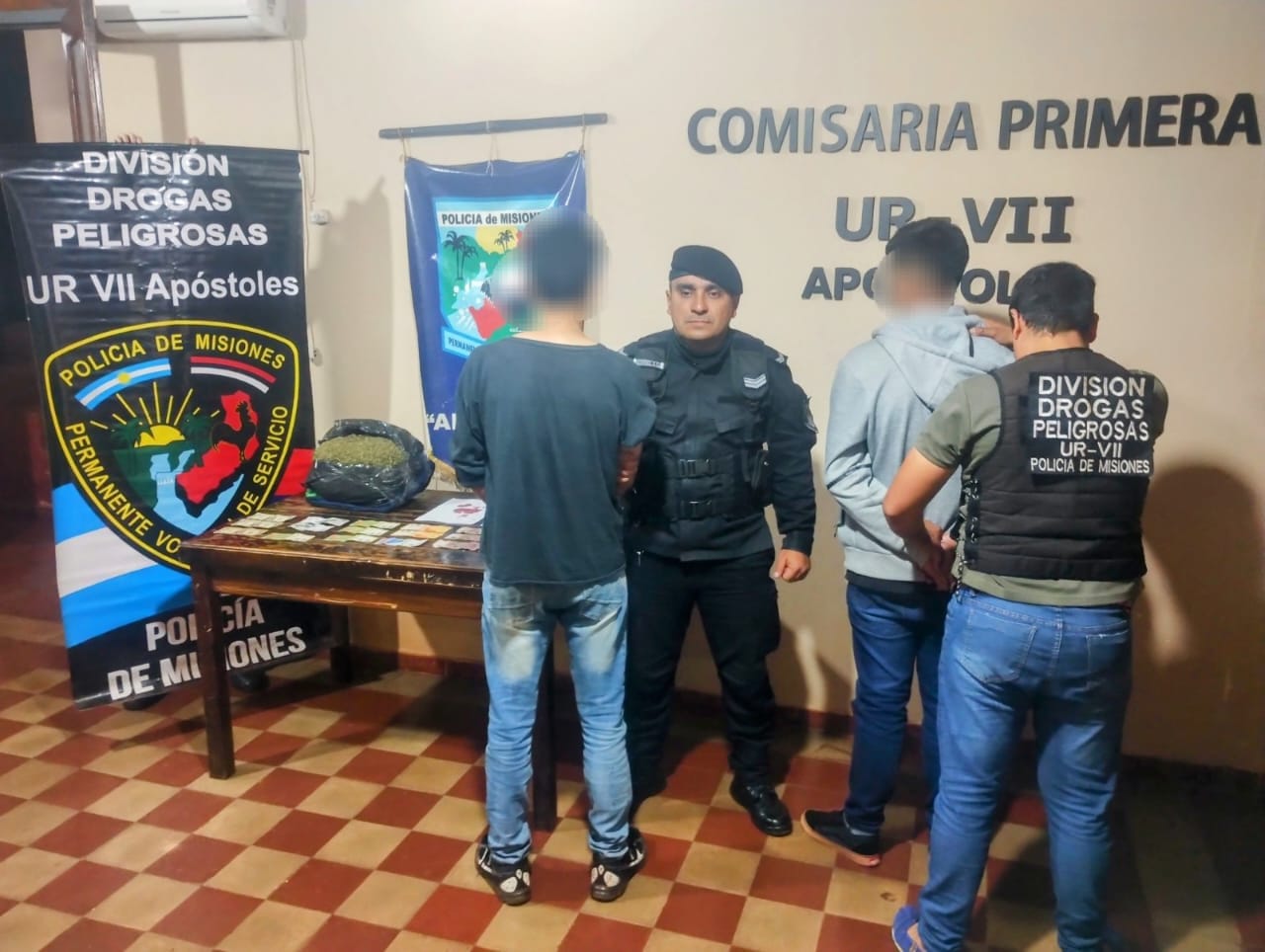 Apóstoles: dos detenidos por narcomenudeo