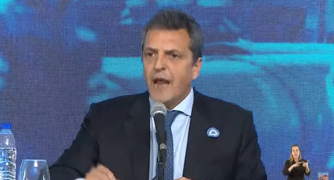 Massa: "Tenemos con qué construir soberanía, Patria y el futuro de los argentinos"