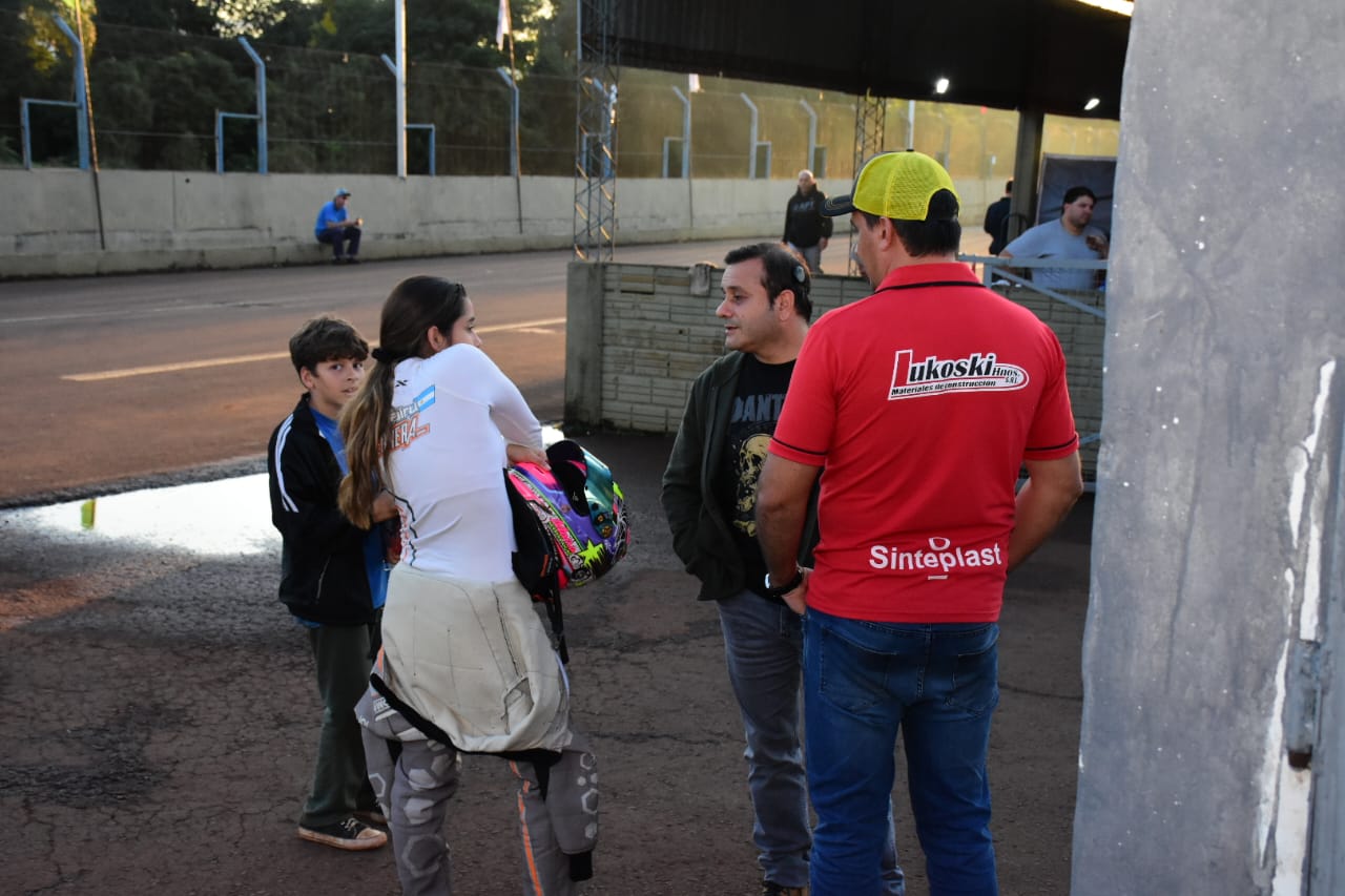 Con una ajustada clasificación, comenzó la cuarta fecha del Misionero de Pista en Oberá 1 2 - HERRERA OSCAR - 1