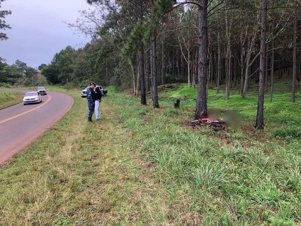 Motociclista falleció tras un despiste en Alba Posse