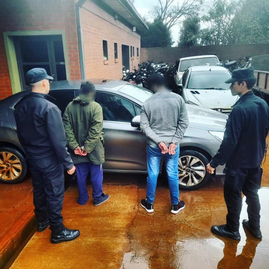 Atraparon en Garuhapé a dos delincuentes que habían robado un taxi 1 2 - IMG 20230711 WA0074 - 1