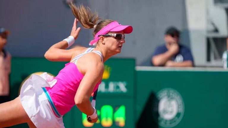 Nadia Podoroska ganó y avanza a paso firme en el WTA de Budapest