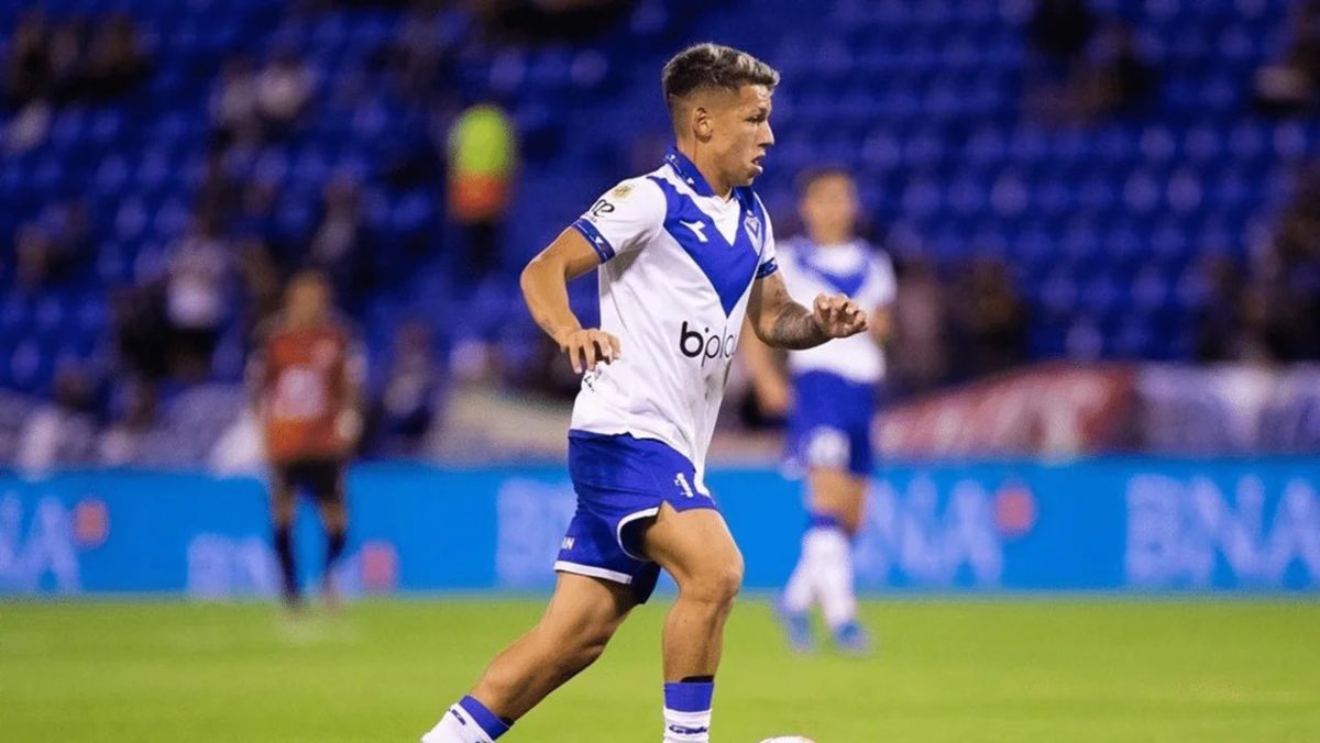 La barra de Vélez agredió a sus jugadores: Prestianni y Ortega pidieron irse
