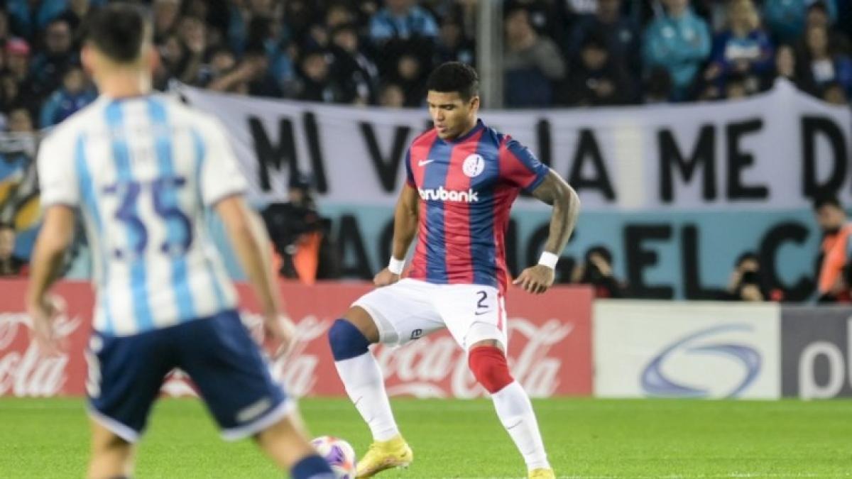 Empate entre Racing y San Lorenzo: Gago e Insúa apuntaron contra el árbitro