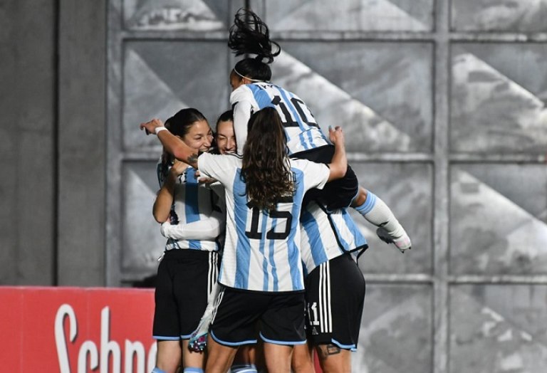 Yamila Rodríguez fue protagonista en la victoria 4 a 0 de Argentina ante Perú