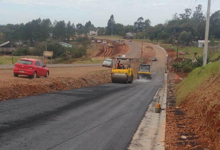 Continúan las obras de Travesía Urbana en Pozo Azul